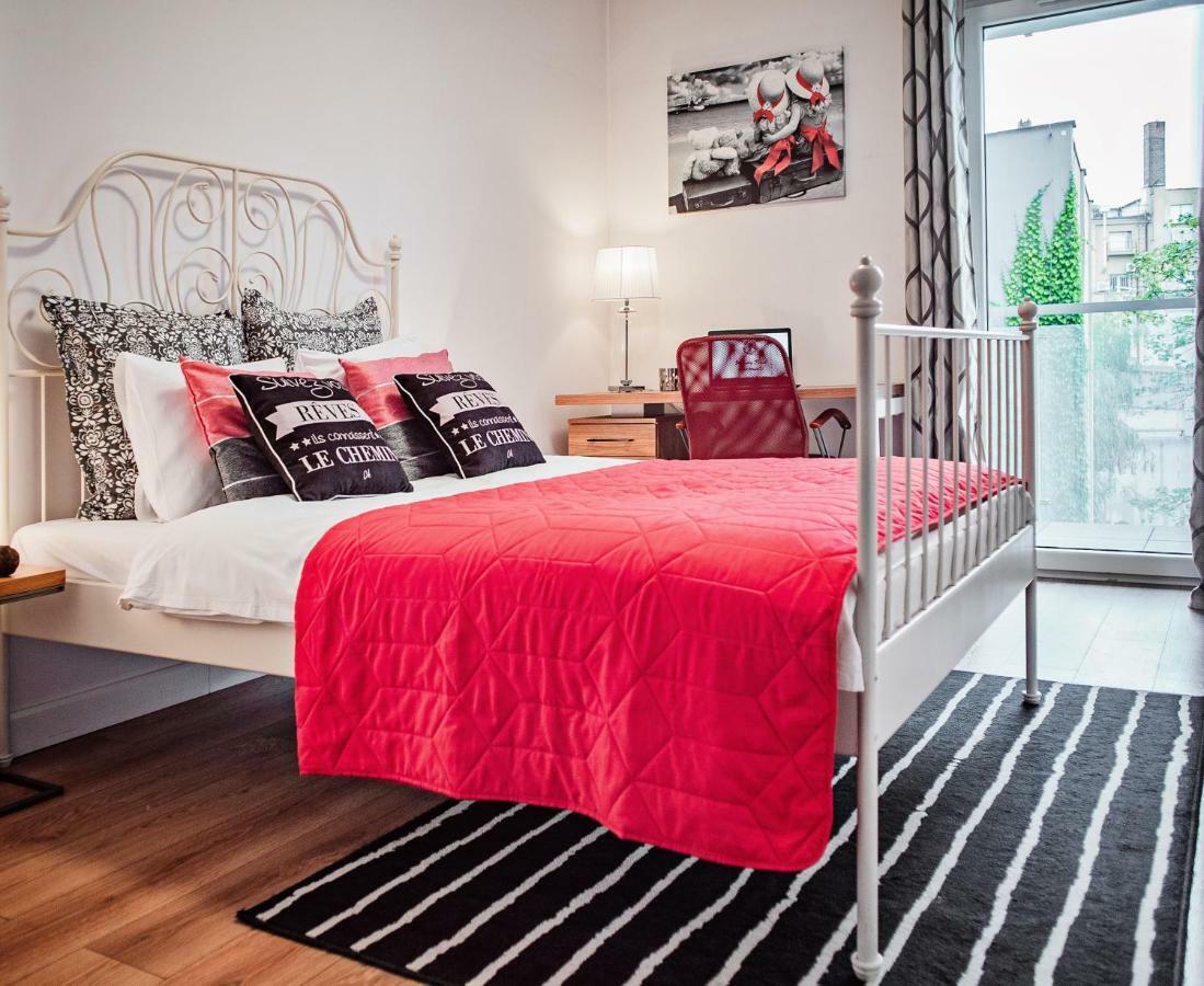 Apartamenty Homely Place Serce Poznania - Stary Rynek - Parking Exterior foto